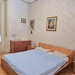 Porpora Apartment